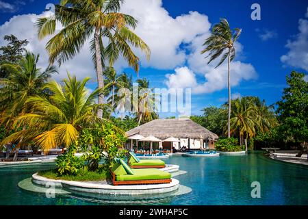 Swimmingpool of th the luxury hotel Six Senses Laamu maldives luxury resort villas, Laamu Atoll region Maldives Stock Photo