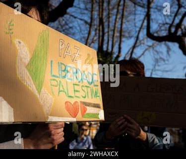 Guimaraes, Portugal - 03 February 2024: Free Palestine cardboard banner, public demonstration showing solidarity with palestinian people Stock Photo