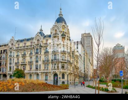 Colonial style building in Plaza de Espana, Madrid, Spain Stock Photo