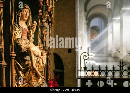 Statue of the Virgin Mary with Infant Jesus, Abbey of St. Maurice and St. Maurus of Clervaux, Clervaux, Luxembourg, Europe Stock Photo