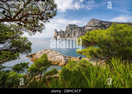 Novyi Svit, Crimea, the view from Golitsyn Path. Beautiful views of the mountains and rocky coast of the black sea. Picturesque sea landscape. Stock Photo