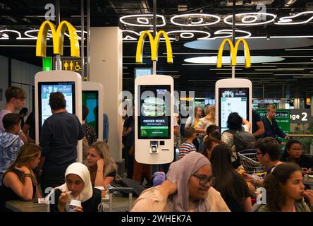 '09.07.2019, Netherlands, North Holland, Amsterdam - McDonalds branch in the transit area of Amsterdam Airport Schiphol (AMS). 00A190709D082CAROEX.JPG Stock Photo