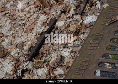 '26.01.2024, Germany, Berlin, Berlin - Track 17 memorial at Grunewald station. Track 17 at Grunewald S-Bahn station in Berlin is a memorial commemorat Stock Photo