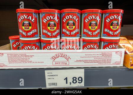 Royal Baking Powder Tins On A Supermarket Shelf Albufeira Portugal, January 31, 2024 Stock Photo