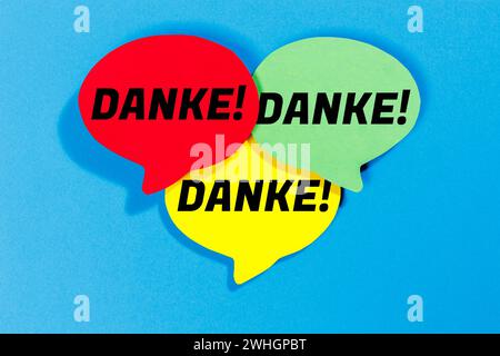 Danke bedanken in bunten Sprechblasen Kommunikation Business Konzept Stuttgart, Deutschland - 16. Januar 2024: Danke bedanken in bunten Sprechblasen Kommunikation Business Konzept in Stuttgart, Deutschland. *** Thank you thank you in colorful speech bubbles communication business concept Stuttgart, Germany 16 January 2024 Thank you thank you in colorful speech bubbles communication business concept in Stuttgart, Germany Stock Photo