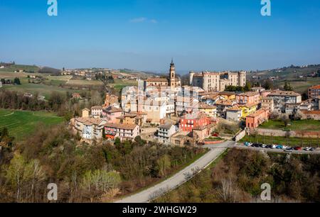 View of the picturesque village of Costigliole d'Asti in the Piedmont wine region of Italy Stock Photo