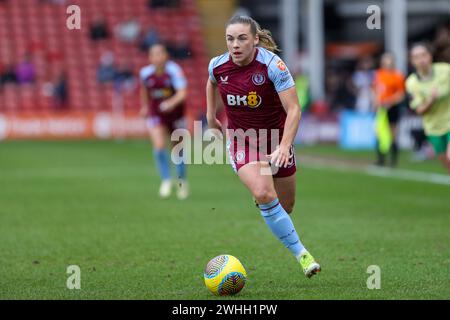 Walsall, UK. 3 February 2024. Kirsty Hanson during the WSL fixture between Aston Villa and Bristol City at Bescot Stadium. Stock Photo