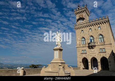 Freedom statue and public palace in San Marino Stock Photo