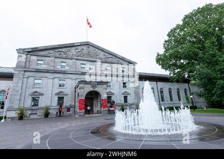 Facade and fountain of Rideau Hall in downtown Ottawa, Ontario, Canada Stock Photo