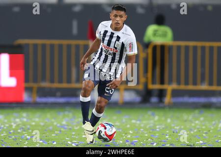 Lima, Peru. 10th Feb, 2024. Marco Huaman of Alianza Lima during the Liga 1 Te Apuesto match between Alianza Lima and Universitario de Deportes, Torneo Apertura 2024, date 3, played at Nacional Stadium on February 10, 2024 in Lima, Peru. (Photo by Miguel Marrufo/PRESSINPHOTO) Credit: PRESSINPHOTO SPORTS AGENCY/Alamy Live News Stock Photo