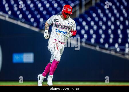 MIAMI, FLORIDA - FEBRUARY 1: Irving Lopez of Naranjeros of Mexico, during a game between Curazao and Mexico at loanDepot park as part of the Serie del Caribe 2024 on February 1, 2024 in Miami, Florida. (Photo by Luis Gutierrez/Norte Photo) Stock Photo