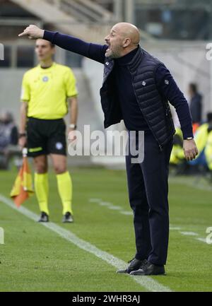 Firenze, Italia. 11th Feb, 2024. Foto Marco Bucco/LaPresse 11 Febbraio 2024 - Firenze, Italia Sport, Calcio Fiorentina vs Frosinone - Campionato italiano di calcio Serie A TIM 2023/2024 - Stadio Artemio Franchi. Nella foto: l'allenatore della Fiorentina Vincenzo Italiano Photo Marco Bucco/LaPresse February 11, 2023 - Florence, Italy Sport, Soccer Fiorentina vs Frosinone - Italian Serie A Football Championship 2023/2024 - Artemio Franchi Stadium. In the photo: Fiorentina coach Vincenzo Italiano Credit: LaPresse/Alamy Live News Stock Photo