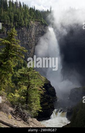 Helmcken Falls is a spectacular waterfall falling around 141 meter over a volcanic rock edge in Wells Gray Provincial Park in British Columbia Stock Photo
