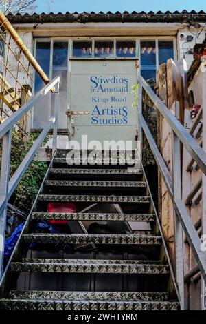 Artists' Studios. KIng's Road Yard Street Market, Pontcanna, Cardiff.  Farmers market, pop ups, arts, crafts, food. Concept retail, artisan food, Stock Photo