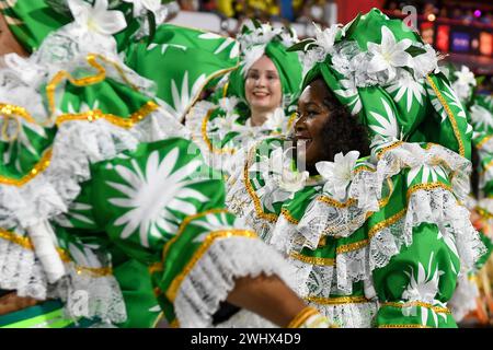 Rio, Brazil - february 10, 2024:  Parades of the samba schools Uniao da Ilha of the gold series, during the carnival in the city of Rio de Janeiro. Stock Photo