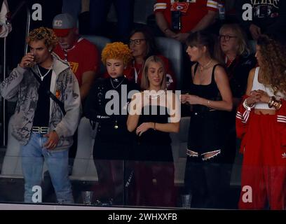 Taylor Swift and Ice Spice during the NFL Super Bowl 58 LVIII football game between the San Francisco 49ers and the Kansas City Chiefs in Las Vegas NV on Feb 11, 2024 Charles Baus/CSM. Stock Photo