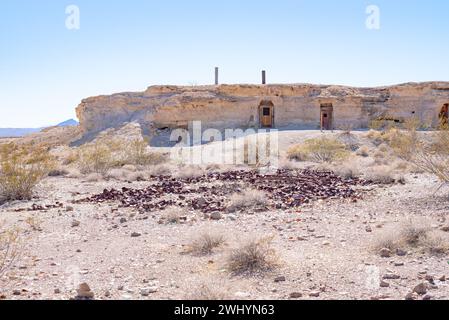 Early American, Cave Dwellings, Miners, Shoshone, California, Death Valley Natl Park, Historical, Architecture, Desert, Homesteads Stock Photo