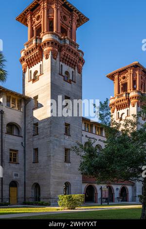 The Lightner Museum (and St. Augustine City Hall) in the former Alcazar Hotel, built in 1888 by Henry Flagler, in historic St. Augustine, Florida. Stock Photo
