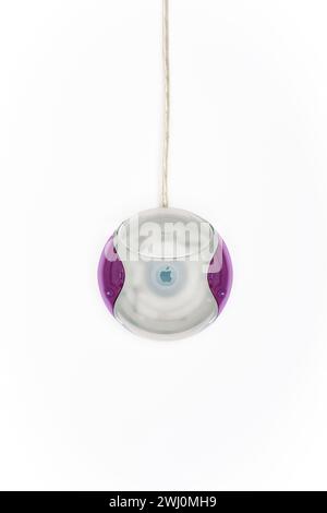 Vintage Apple hockey Puck mouse supplied with the original iMac G3 in 1998: Phillip Roberts Stock Photo