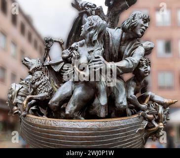 Nuremberg old town, ship of fools fountain, details Stock Photo