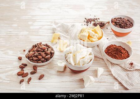 Cocoa beans, chocolate, cocoa butter, nibs and cocoa powder, baking ingredients Stock Photo