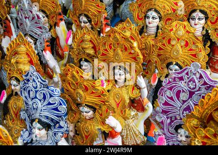 Kolkata, India. 12th Feb, 2024. The idol of Goddess Saraswati is displayed for selling ahead of Vasant Panchami which is on the 14th of February 2024. Credit: SOPA Images Limited/Alamy Live News Stock Photo