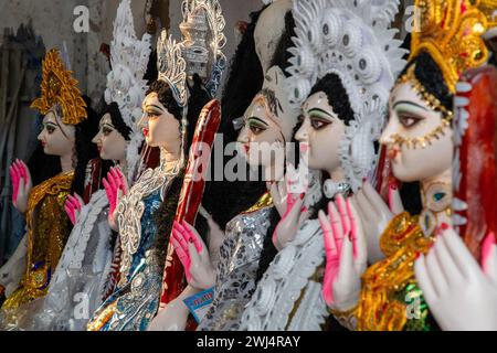 Kolkata, India. 12th Feb, 2024. Idols of Goddess Saraswati are displayed for selling ahead of Vasant Panchami which is on the 14th of February 2024. (Photo by Dipayan Bose/SOPA Images/Sipa USA) Credit: Sipa USA/Alamy Live News Stock Photo