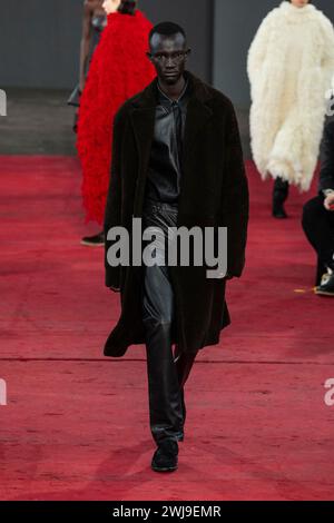 Nueva York, Vereinigte Staaten. 13th Feb, 2024. GABRIELA HEARST Fall/Winter 2024 runway during New York Fashion Week on February 2024 - New York; US 13/02/2024 Credit: dpa/Alamy Live News Stock Photo