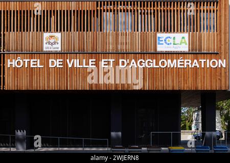 Lons-le-Saunier (central-eastern France): Town Hall Stock Photo