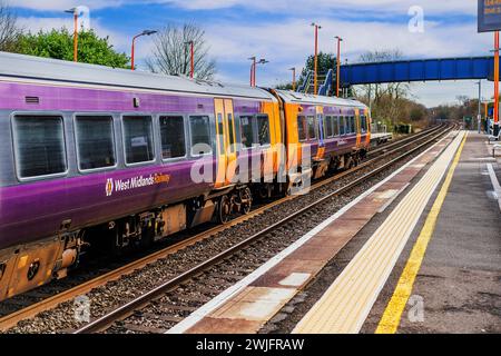 widney manor solihull west midlands england uk railway station passenger commuter line diesel powered Stock Photo