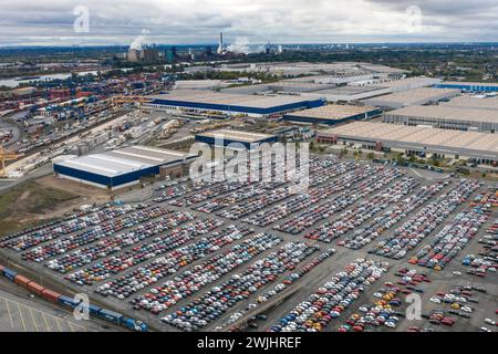 Car terminal in inland port Logport 1, Duisburg, vehicle handling of new cars, 27/09/2020 Stock Photo