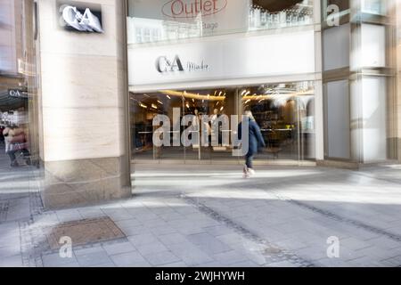 Munich, Germany. 15th Feb, 2024. C&A. People, including some tourists, go shopping or for a walk in the pedestrian zone in Munich, Germany on February 15, 2024. (Photo by Alexander Pohl/Sipa USA) Credit: Sipa USA/Alamy Live News Stock Photo