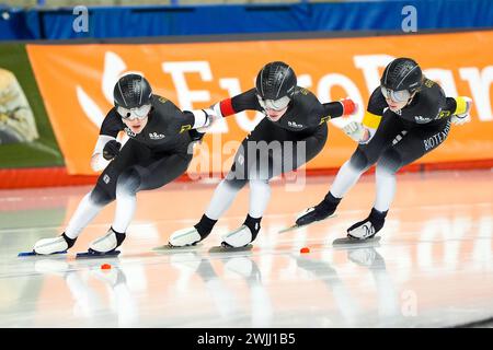 Calgary, Canada. 15th Feb, 2024. CALGARY, CANADA - FEBRUARY 15: Josephine Heimerl of Germany, Lea Sophie Scholz of Germany and Michelle Uhrig of Germany competing on the Women's Team Sprint during the ISU World Speed Skating Single Distances Championships at Olympic Oval on February 15, 2024 in Calgary, Canada. (Photo by Andre Weening/Orange Pictures) Credit: Orange Pics BV/Alamy Live News Stock Photo