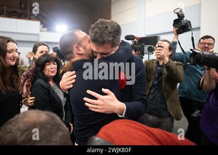 Labour candidate Damien Egan hugs his husband Yossi Felberbaum after being declared winner in the Kingswood by-election, at the Thornbury Leisure Centre, Gloucestershire. Issue date: Friday February 16, 2024. Stock Photo
