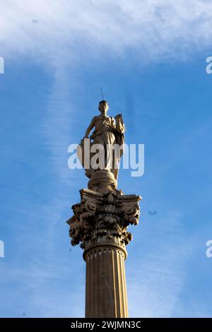 Marseille, France. 15th Feb, 2024. © Samuel Cassar/Le Pictorium/MAXPPP - Marseille 15/02/2024 Samuel Cassar/Le Pictorium - 15/02/2024 - France/Bouches-du-Rhone/Marseille - la statue 'La fontaine Cantini' (Place Castellane - 6eme) - Valeurs ACtuelles out, RUSSIA OUT, NO RUSSIA #norussia/15/02/2024 - France/Bouches-du-Rhone/Marseille - the 'Cantini Fountain' statue (Place Castellane - 6th arrondissement) Credit: MAXPPP/Alamy Live News Stock Photo