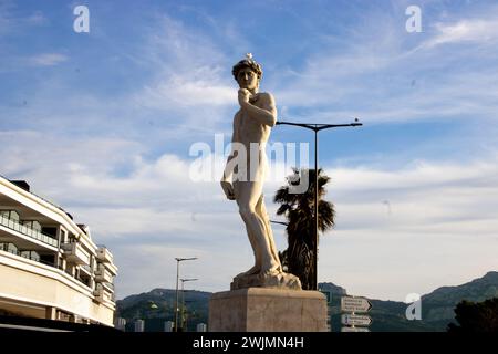 Marseille, France. 15th Feb, 2024. Samuel Cassar/Le Pictorium - 15/02/2024 - France/Bouches-du-Rhone/Marseille - La statue de David (Point de ralliement - 8eme) - Valeurs ACtuelles out, RUSSIA OUT, NO RUSSIA #norussia/15/02/2024 - France/Bouches-du-Rhone/Marseille - The statue of David (rallying point - 8th) Credit: MAXPPP/Alamy Live News Stock Photo