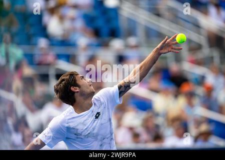 DELRAY BEACH, FL - FEBRUARY 16: Flavio Cobolli of Italy  in action during Day Eight of the Delray Beach Open at the Delray Beach Tennis Center on February 16, 2024. (Photo by Mauricio Paiz) Credit: Mauricio Paiz/Alamy Live News Stock Photo