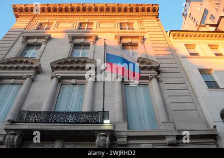 The Russian flag is seen hanging on the Consulate General of the Russian Federation in New York. The vigil took place outside the Consulate General of the Russian Federation in the borough of Manhattan in New York City. According to a report by the Russian prison service, Alexei Navalny, a former lawyer and critic of Vladimir Putin, died in jail in a Russian penal colony north of the Arctic Circle. U.S. President Joe Biden blamed Putin for Navalny's death. Navalny was serving a combined prison sentence of more than 30 years. (Photo by Jimin Kim/SOPA Images/Sipa USA) Stock Photo