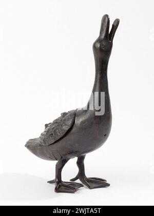 Duck. Bronze. Japan. Paris, Cernuschi museum. Animal, Japanese art, bronze, duck, animal Stock Photo