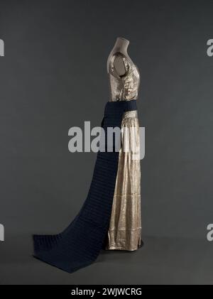 slim fit dress slacks Navy blue dress with gold turn button and black belt – Amuse