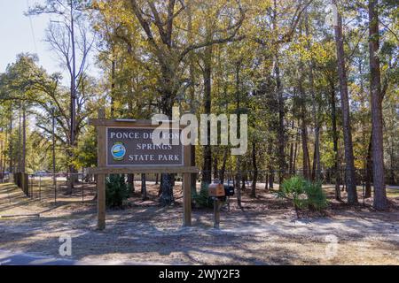 Sign at entrance to Ponce de Leon Springs State Park in Ponce de Leon, Florida Stock Photo