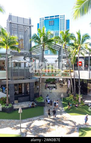 Ewa Wing courtyard, Ala Moana Shopping Centre, Ala Moana Boulevard