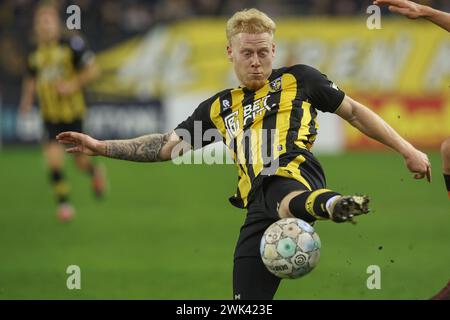 Arnhem, Netherlands. 18th Feb, 2024. ARNHEM, NETHERLANDS - FEBRUARY 18: Mexx Meerdink of Vitesse during the Dutch Eredivisie match between Vitesse and FC Volendam at Stadion Gelredome on February 18, 2024 in Arnhem, Netherlands. (Photo by Ben Gal/Orange Pictures) Credit: Orange Pics BV/Alamy Live News Stock Photo