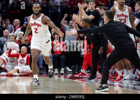 Columbus, Ohio, USA. 18th Feb, 2024. Ohio State Buckeyes interim head coach Jake Diebler congratulates Ohio State Buckeyes guard Bruce Thornton (2) after his basket late in the game between the Purdue Boilermakers and the Ohio State Buckeyes at Value City Arena, Columbus, Ohio. (Credit Image: © Scott Stuart/ZUMA Press Wire) EDITORIAL USAGE ONLY! Not for Commercial USAGE! Stock Photo