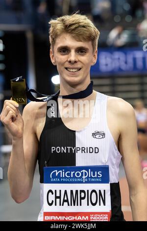 Birmingham, UK. 18th Feb, 2024. Piers Copeland of Pontypridd Roadents AC wins the gold medal in the men's 1500m at the Microplus UK Athletics Indoor Championships, Utilita Arena, Birmingham, UK on the 17/18th February 2024. Photo by Gary Mitchell Credit: Gary Mitchell, GMP Media/Alamy Live News Stock Photo