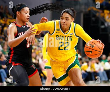 February 18, 2024: Baylor guard Bella Fontleroy (22) moves the ball during a Big 12 women's college basketball game between the Baylor Lady Bears and the Texas Tech Red Raiders on February 18, 2024, in Waco. (Credit Image: © Scott Coleman/ZUMA Press Wire) EDITORIAL USAGE ONLY! Not for Commercial USAGE! Stock Photo