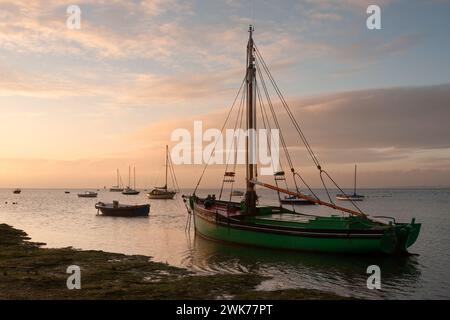 SOUTHEND-ON-SEA, ESSEX, UK - OCTOBER 16, 2010:  View of the historic fishing boat 'Endeavour' (a Cockle Bawley) moored at the quay in low water Stock Photo