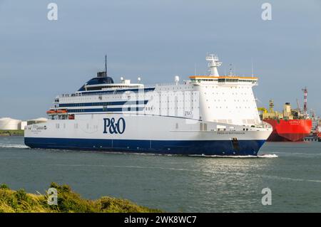 ROTTERDAM EUROPOORT, THE NETHERLANDS - JUNE 9, 2012: The ferry Pride of Rotterdam is leaving the Port of Rotterdam Europoort in The Netherlands with d Stock Photo