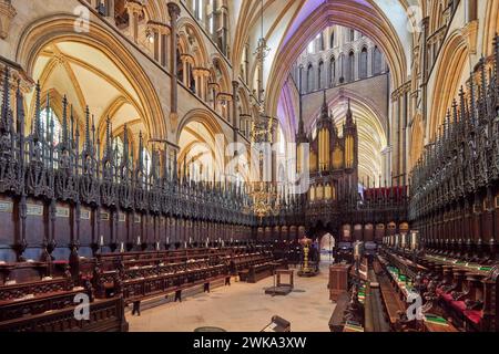 The Sanctuary. Also known as The 14th century Angel Choir and high altar of Lincoln Cathedral, Lincoln, Lincolnshire, England, United Kingdom Stock Photo