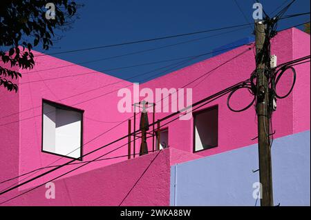 Das vom mexikanischen Architekten Luis Barragan Morf’n gebaute Gilardi ...